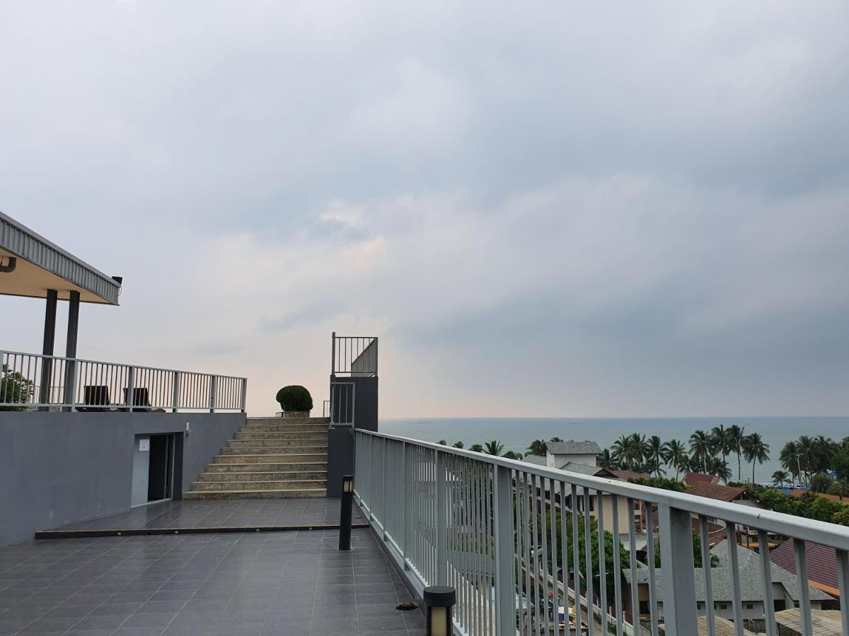 Sweet Seaview Flr6 With Toproop Pool Flr7 At The Blux Bangsaen Exterior foto